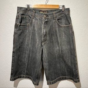 Regal Wear Mens Jean Shorts 38 Black Embroidered Rainbow